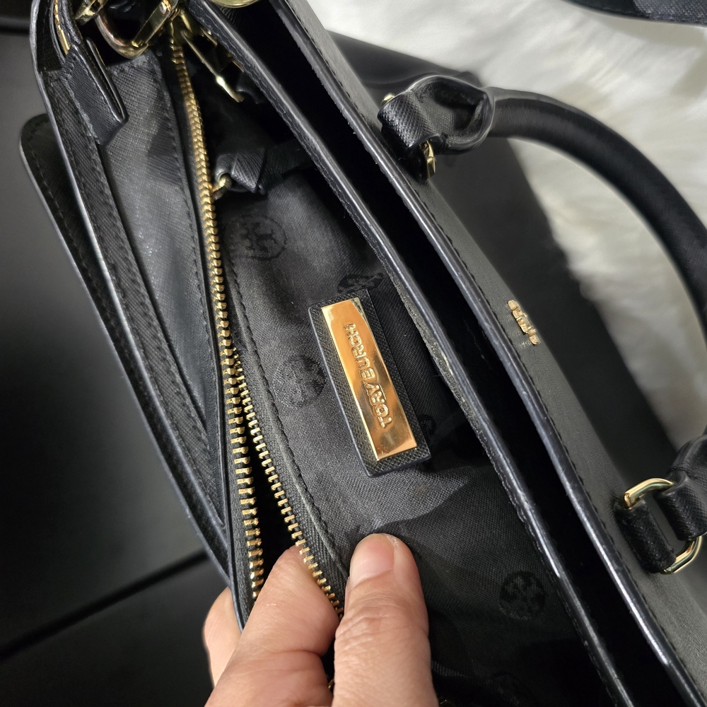 Tory Burch Black Leather Handbag - Picture 5 of 10